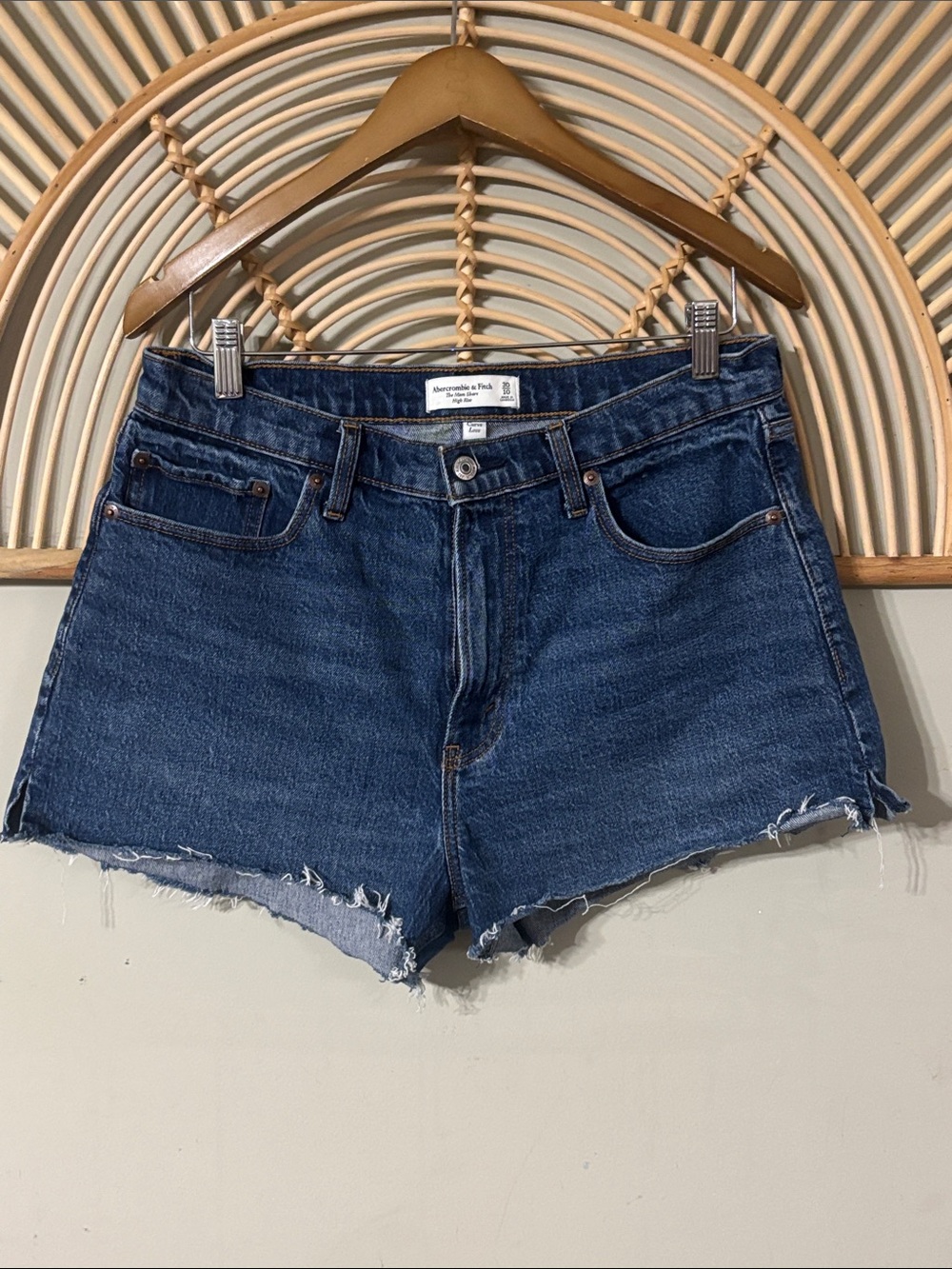 Abercrombie & Fitch The Mom Short